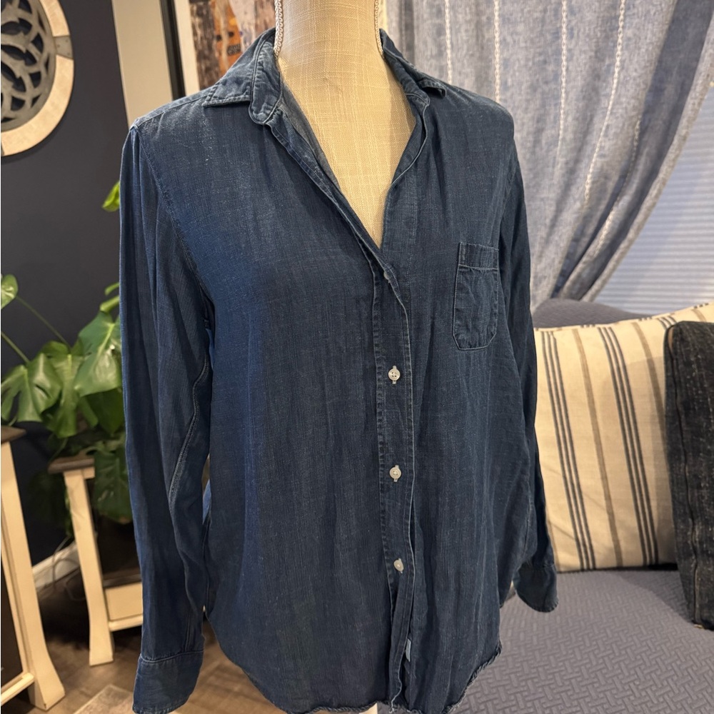 Grayson
Smal
Denim blue / chambray
Worn once